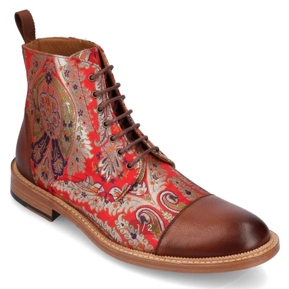 Taft The Jack in Red Paisley - Picture 3 of 15